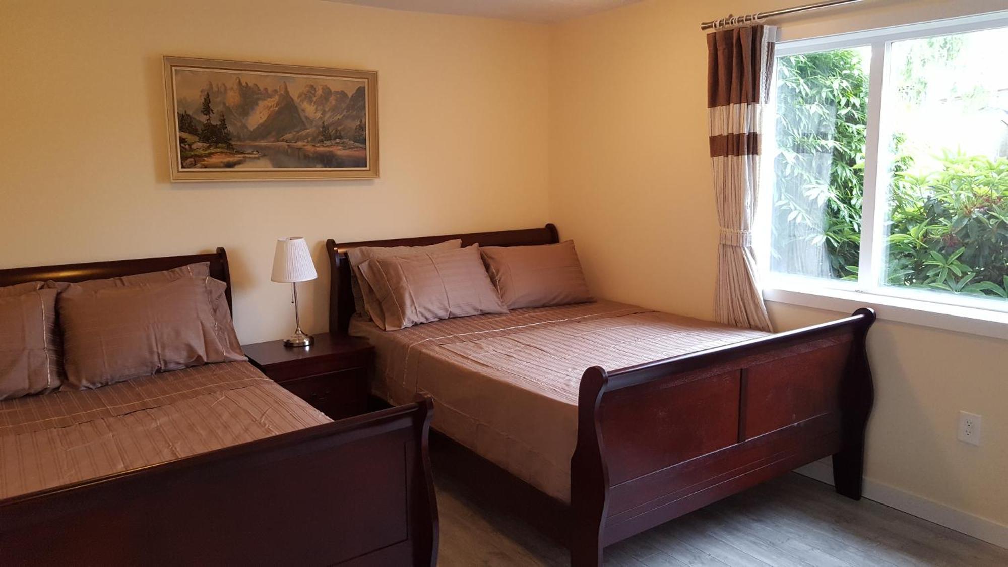 Richmond Vancouver Airport Comfy Home Bagian luar foto