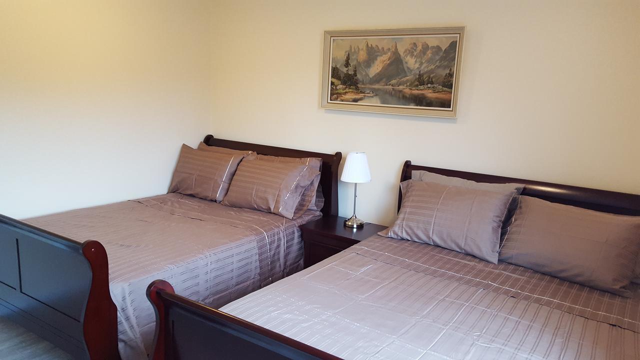 Richmond Vancouver Airport Comfy Home Bagian luar foto