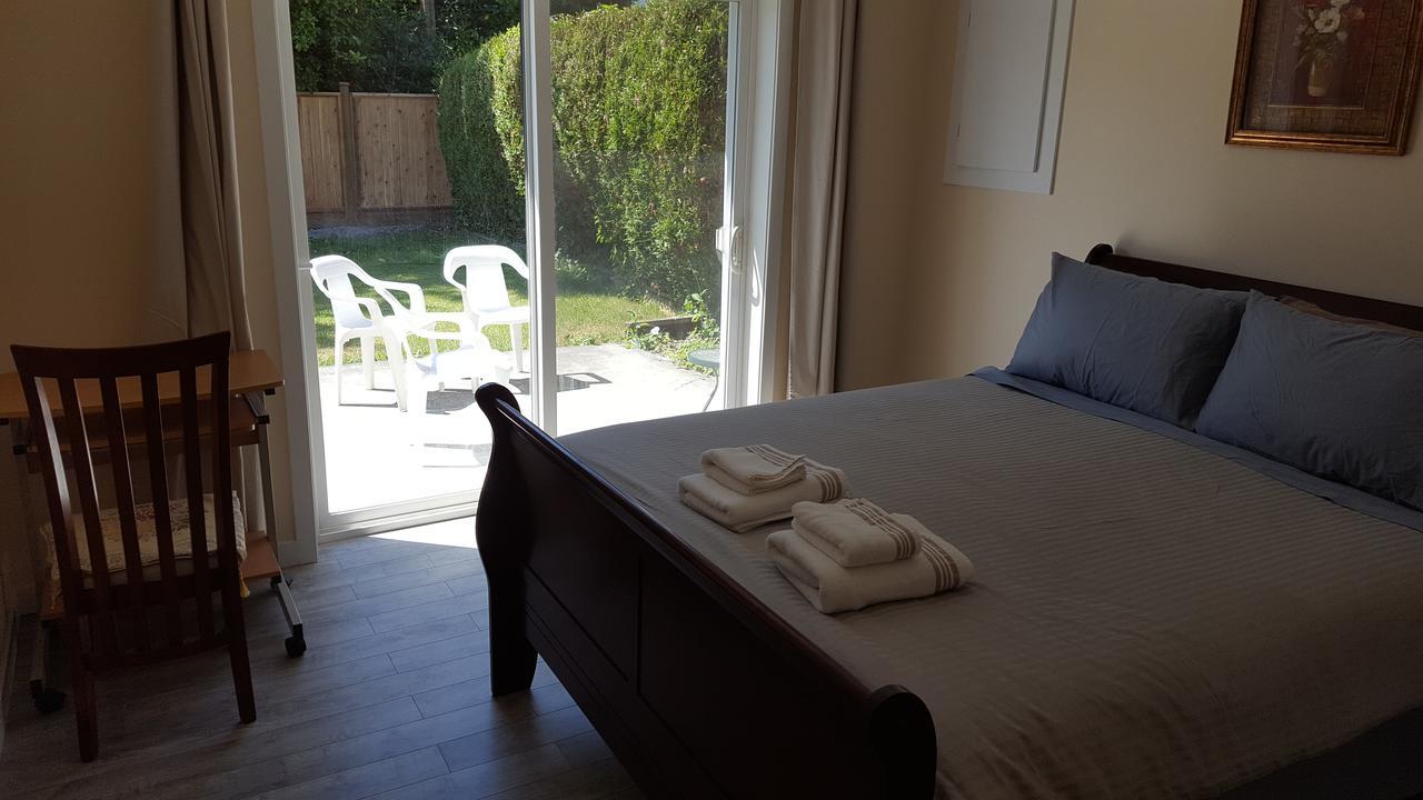 Richmond Vancouver Airport Comfy Home Bagian luar foto